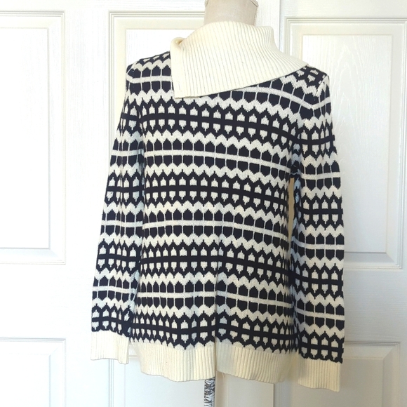 Talbots Geo Print Button Neck Sweater - Picture 4 of 6
